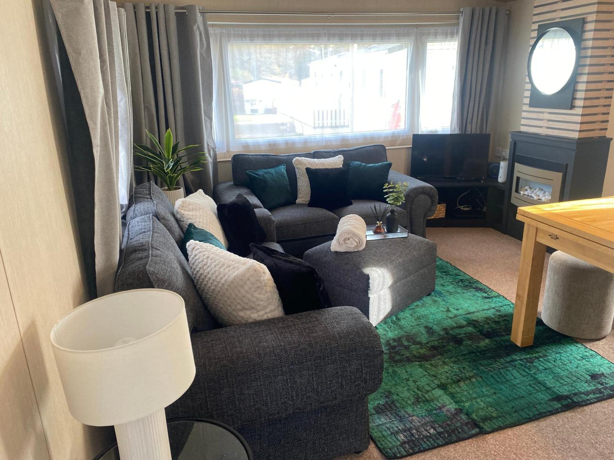 The Mountain Retreat Apartment Aviemore Ngoại thất bức ảnh
